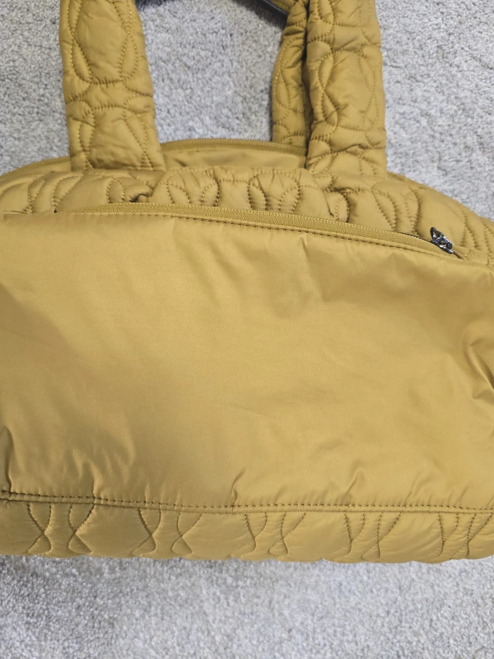 Lululemon Quilted Embrace Tote Bag 20L